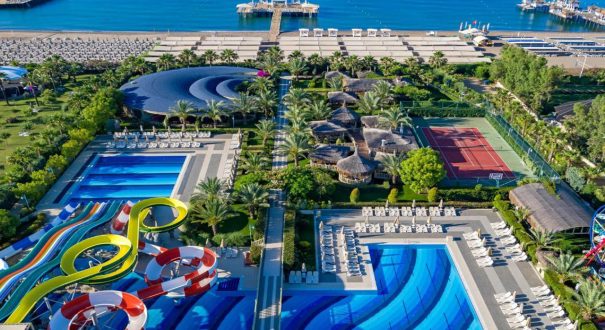 Royal-Holiday-Palace2