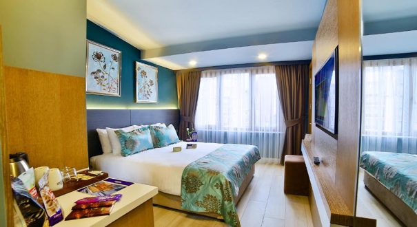 Tango-Hotel2