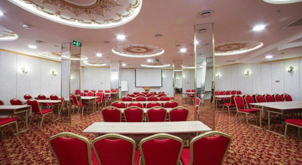 White-Monarch-Hotel-5