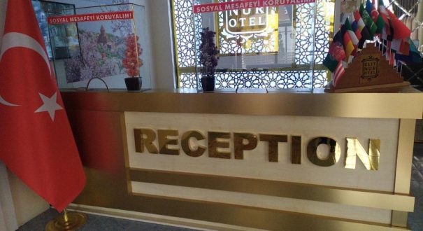 358950533 هتل الیت نور(Elit Nur Otel) هتلی 3 ستاره و مقرون به صرفه در شهر وان ترکیه است.