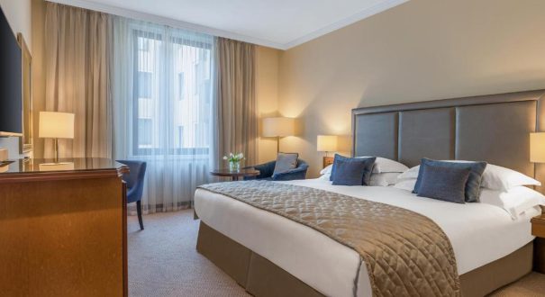 Corinthia-Hotel-St-Petersburg هتل کورینتیا سنت پترزبورگ یک هتل پنج ستاره لوکس در شهر سنت پترزبورگ، واقع در روسیه است.