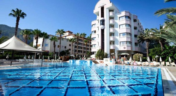 Hotel-Aqua-1