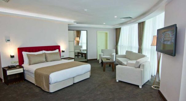 Sky-Tower-Hotel-1