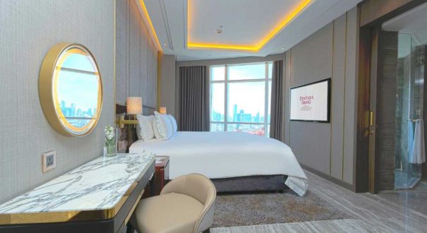 Centara-Grand-At-CentralWorld-1