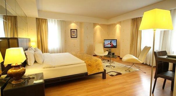 cartoon-hotel6 هتل کارتون استانبول (Cartoon Hotel) یک هتل چهار ستاره و لوکس در منطقه بی اوغلو استانبول در ترکیه می باشد.