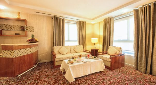 grand-central-hotel3 هتل گرند سنترال دبی (Grand Central Hotel) یک هتل چهار ستاره در منطقه دیره دبی در کشور امارات است.
